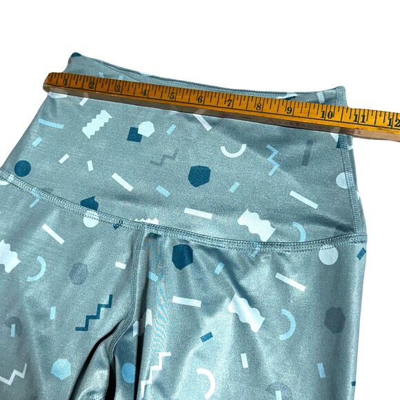 Beyond Yoga Poketo High Waisted Leggings Light Blue Lux Geometric Print Size XS - Picture 7 of 11